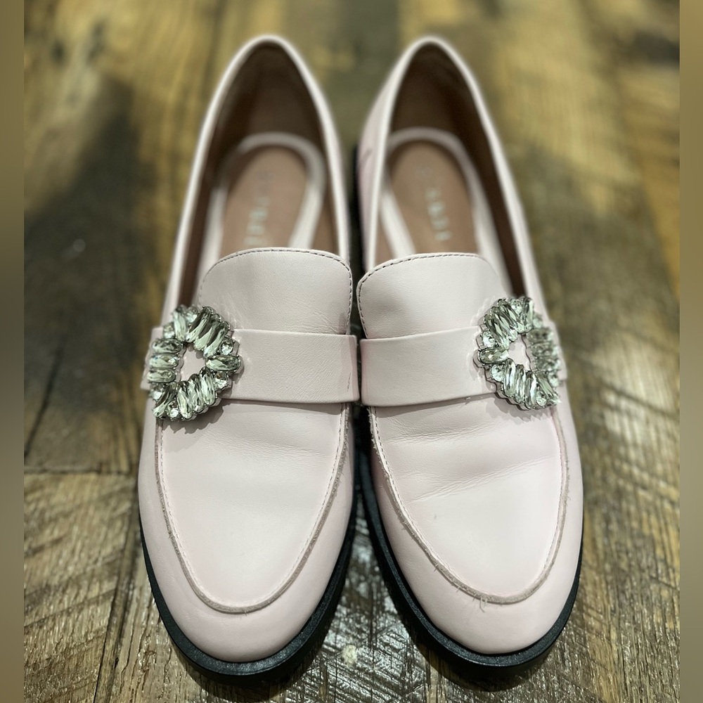 Gianni Bini pink loafer size 7.5